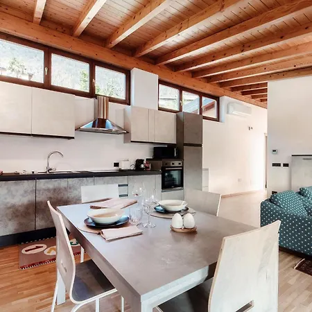 Lägenhet Casarico - By Myhomeincomo Maslianico